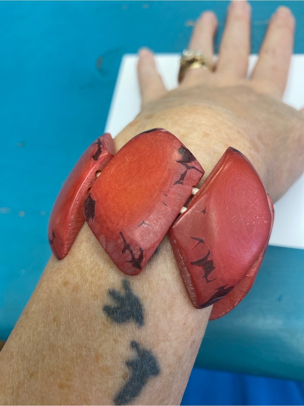 Vintage Red Fashion Stretch Bracelet - Unbranded
